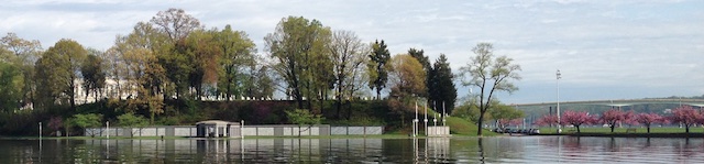 Cemetery Point at high tide